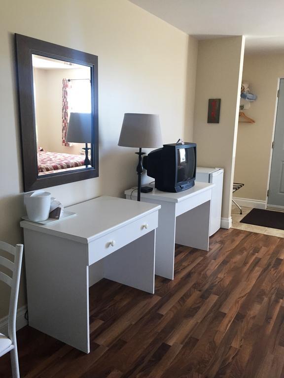 צ'מבורד Motel L'Escale מראה חיצוני תמונה